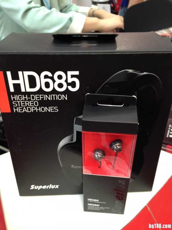 Superlux HD685 首发，PALM 2014 北京乐展现场买就送 HD385 入耳耳机