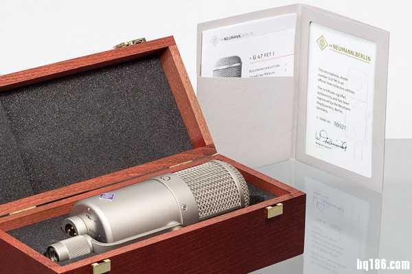 Neumann 再次发布 U 47 FET 麦克风，这次是收藏版