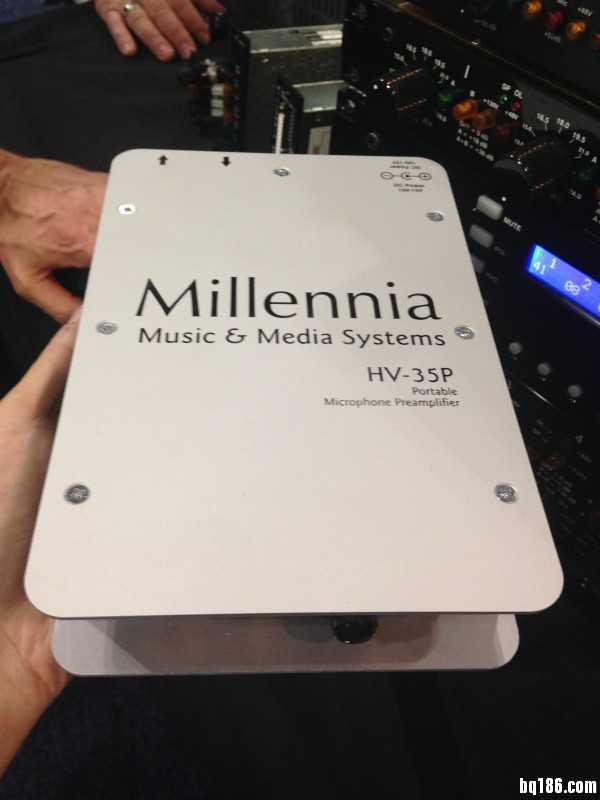 Millennia HV-32P 和 HV-35P 便携式话放上手评测