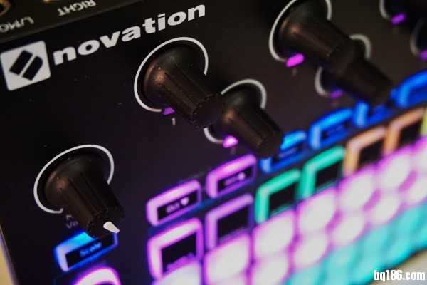 深入揭发：Novation Circuit